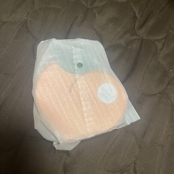 ($4) Chunky Peach Sitter - Picture 3 of 3